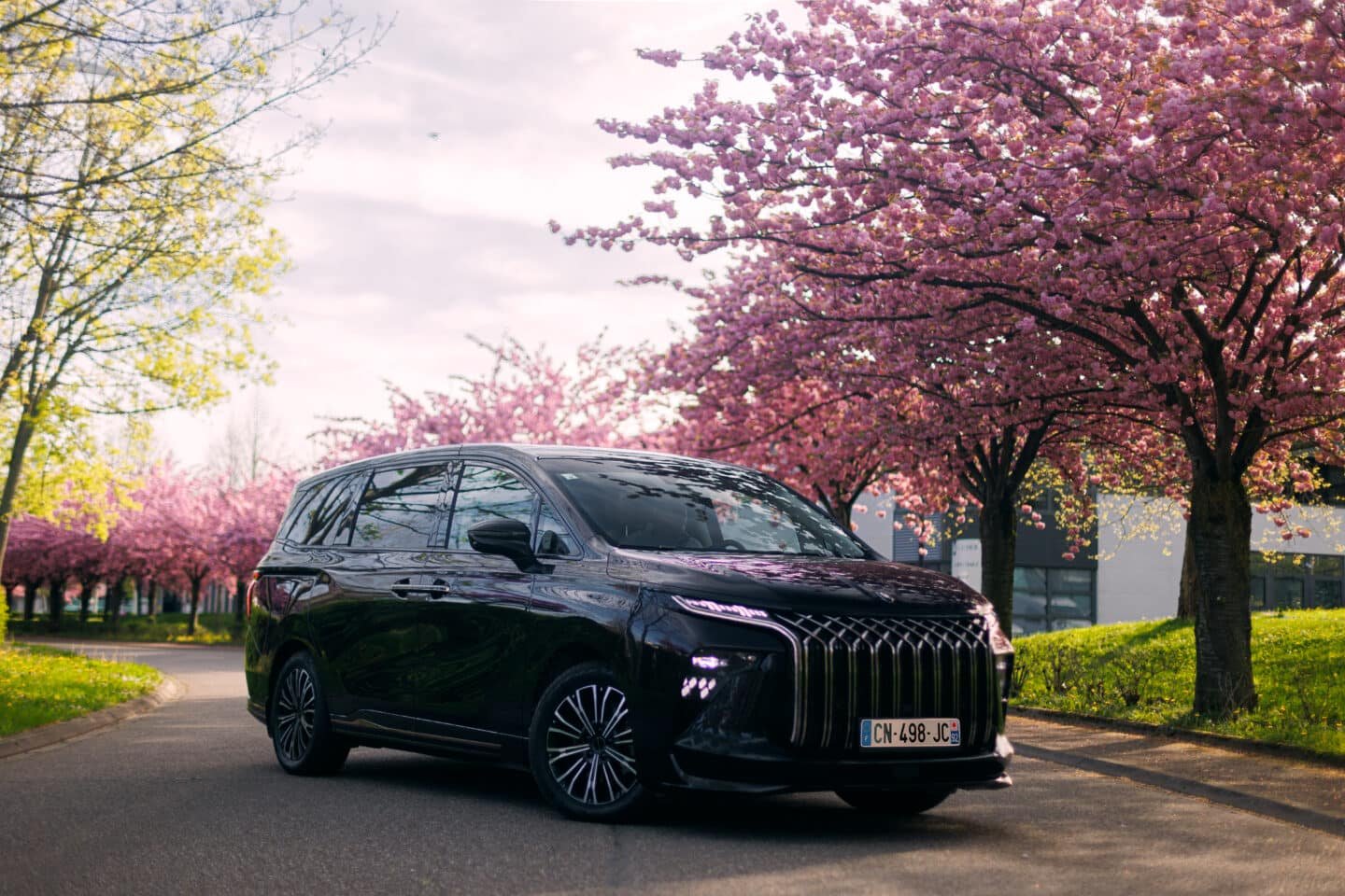 Forthing V9 modernus