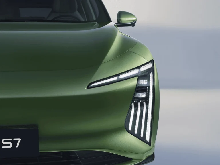 Forthing S7 žibintai