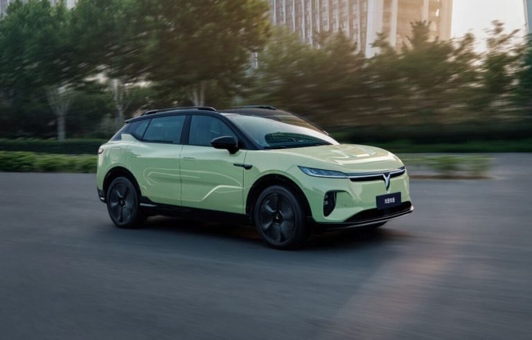 Voyah Courage gatveje